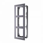 Panou frontal pentru 3 module videointerfon modular Hikvision DS-KD-ACW3; permite